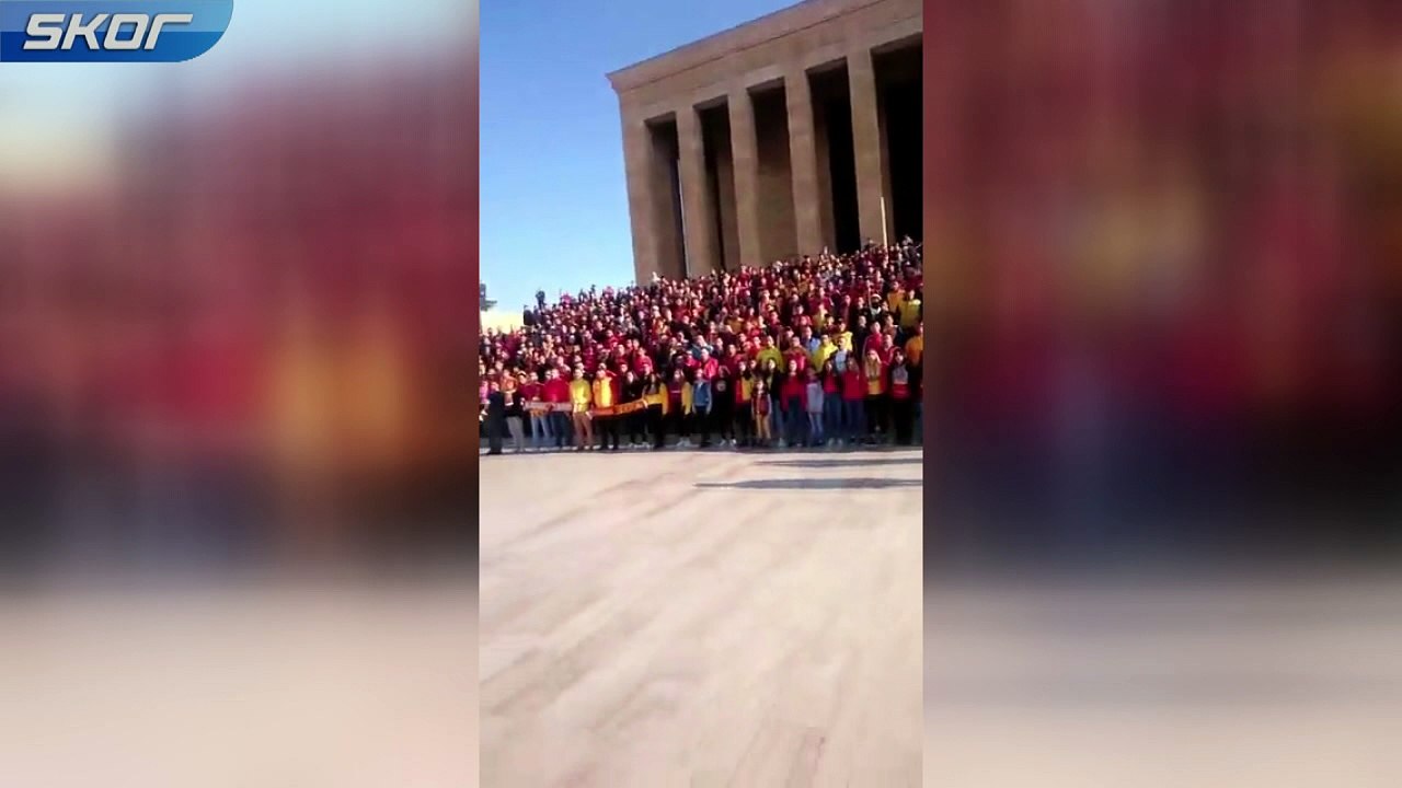 Kayserispor taraftarı Anıtkabir´de 'Andımız'ı okudu