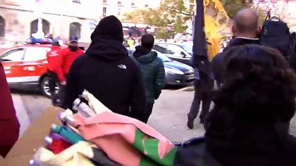 Tensión en las calles de Alsasua por un acto conjunto de Ciudadanos, PP y Vox