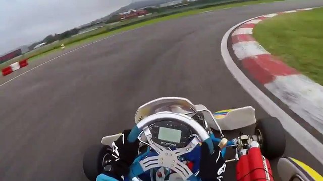 Vuelta de Fernando Alonso a su circuito en Asturias