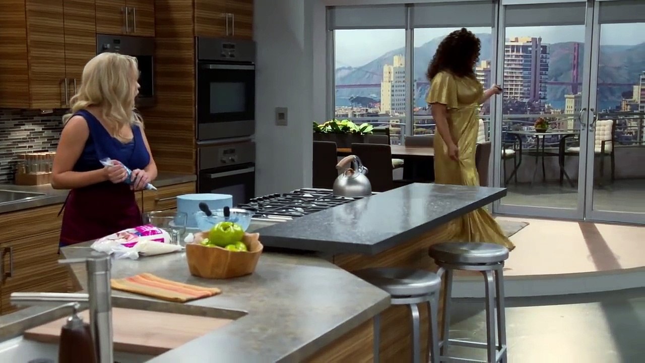 Young & Hungry 5x13 "Young & Communication" / 5x14 "Young & Handsy" All Sneak Peeks (2018)