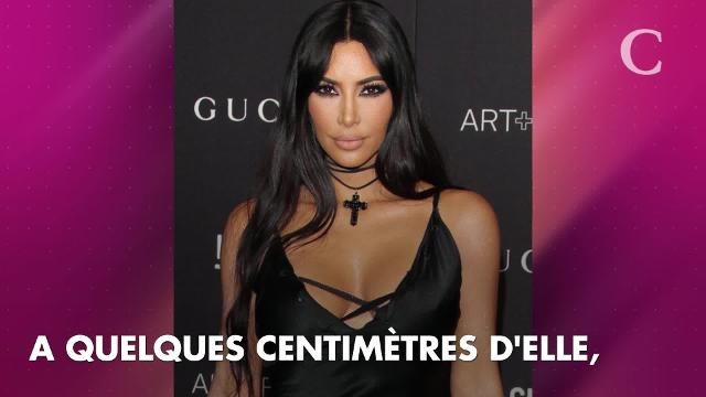 PHOTOS. Kim et Kourtney Kardashian, deux sœurs jumelles en total look noir pour le gala du LACMA