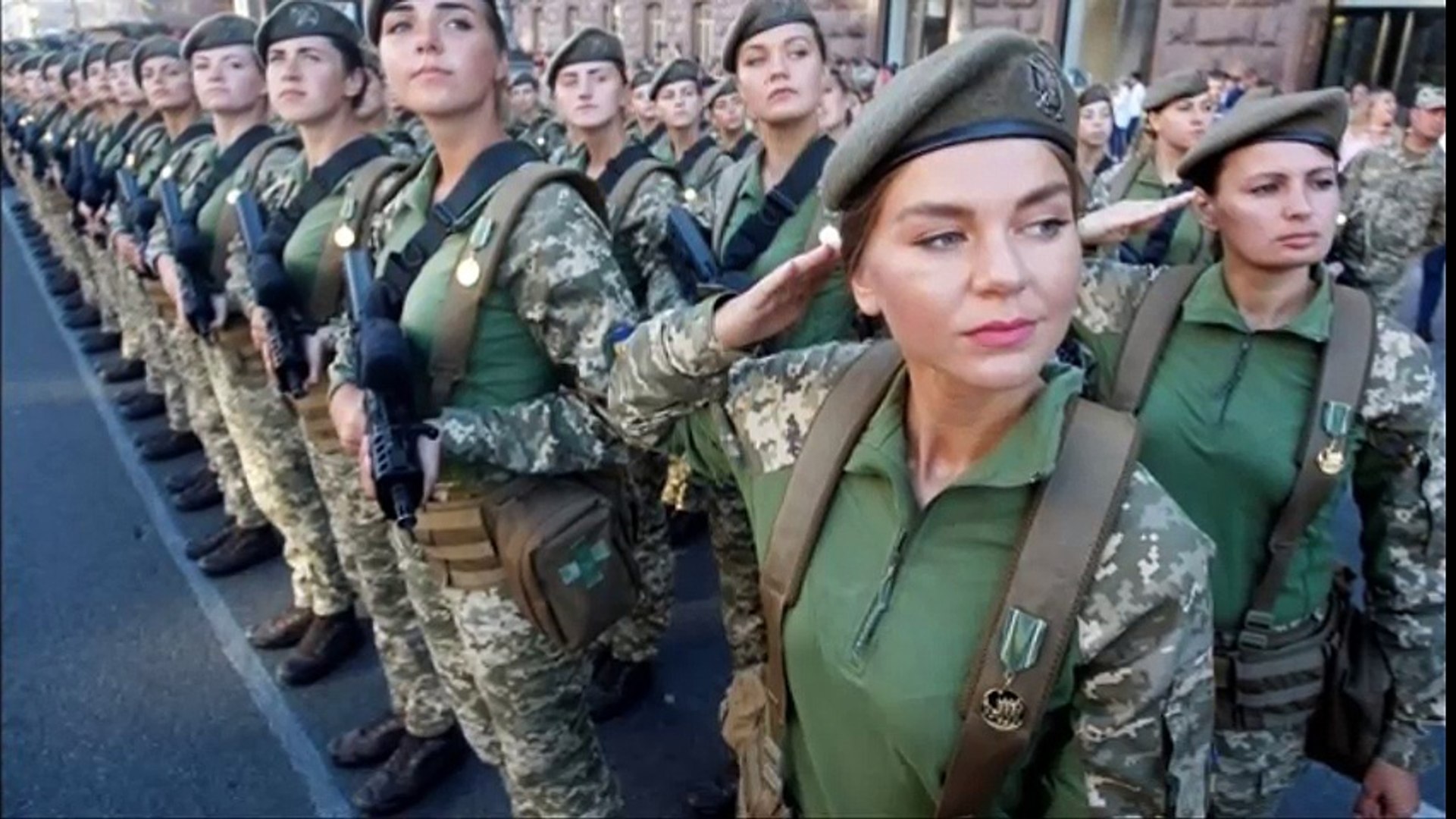 ⁣Ukrainian Army Girls