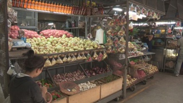 La triste Navidad para la mayoría de venezolanos: sin hallacas y sin estrenos