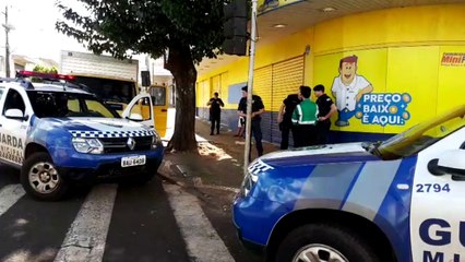Motorista é detido após desobedecer Cettrans e GM