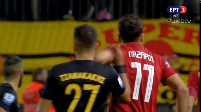 Tzanakakis gets elbowed by Christodoulopoulos - Aris vs Olympiakos 04.11.2018