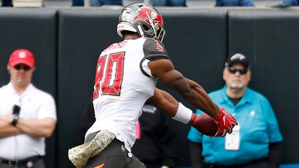 Fitzpatrick sneaks it to O.J. Howard for second TD