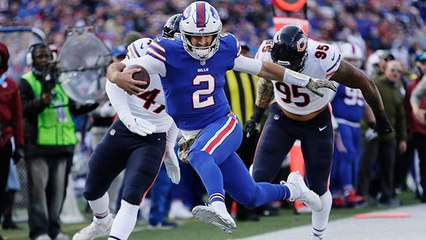 Peterman ducks into the end zone for TD