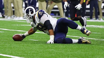 Aaron Donald pounces on Ingram's fumble