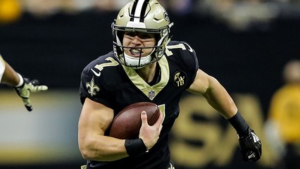 Taysom Hill throws shoulder into Joyner on first down