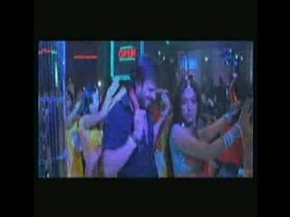 Unke nashe mein hindi clip - film shootout at lokhandwala