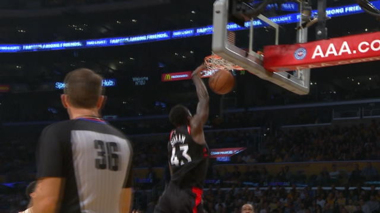 Siakam has huge dunk over LeBron as Raptors crush Lakers