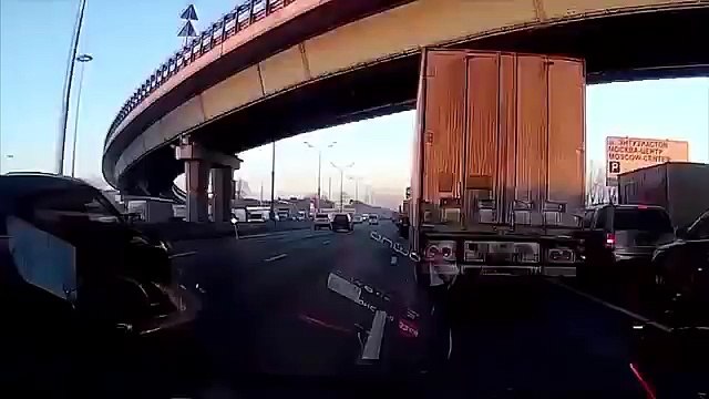 Roads Cars & Idiots Ep. 21 - CAR CRASHES - Russian Traffic - Crash Compilation