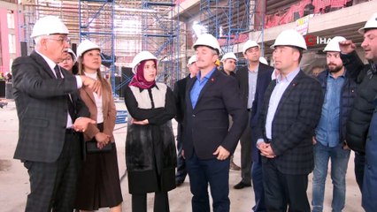 Şahinbey Kongre Merkezi hızla tamamlanıyor