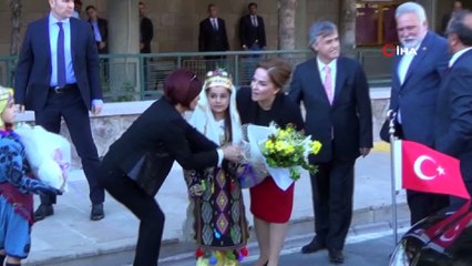 Vali Funda Kocabıyık göreve başladı