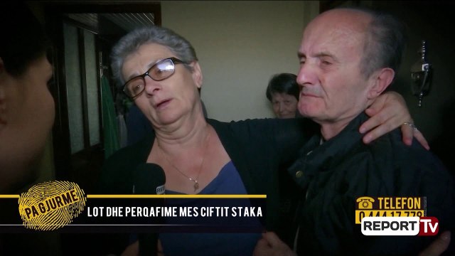 “Pa gjurmë” çon 77-vjeçarin e humbur në shtëpi, gruaja ‘e mbyt’ me puthje dhe përqafime