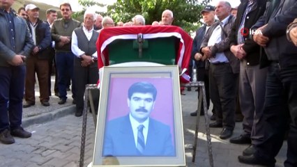 - Sağlık eski Bakanı İsmail Karakuyu, son yolculuğuna uğurlandı