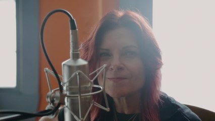 Rosanne Cash - She Remembers Everything