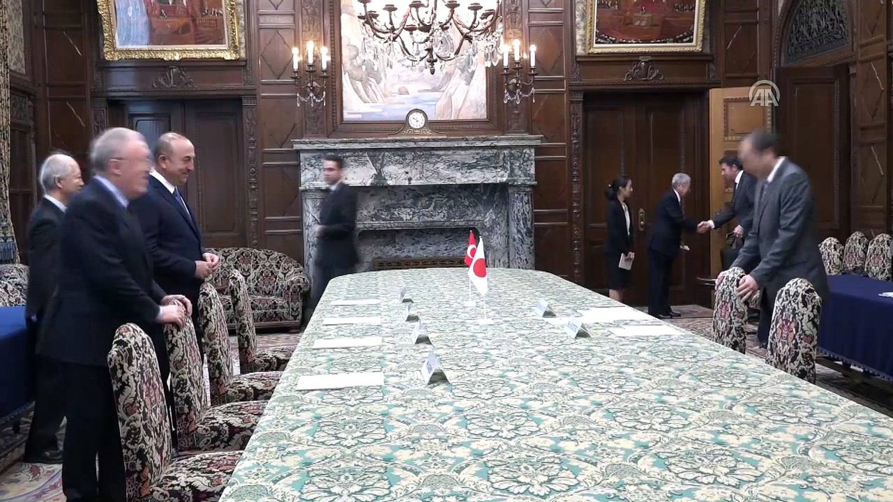 Dışişleri Bakanı Çavuşoğlu, Japonya Danışma Meclisi Başkanı Çuiçi ile bir araya geldi - TOKYO