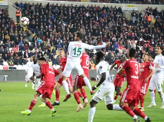 Demir Grup Sivasspor, Sahasında Atiker Konyaspor ile 0-0 Berabere Kaldı