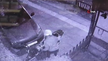 Etiler'de 10 Saniyede 10 Bin Liralık Motosiklet Hırsızlığı Kamerada