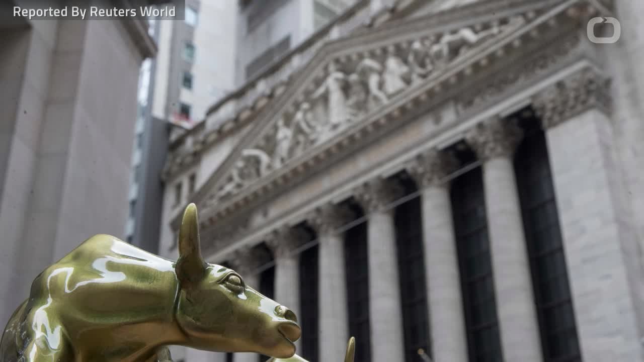U.S. Stocks Edge Higher Ahead of Midterms