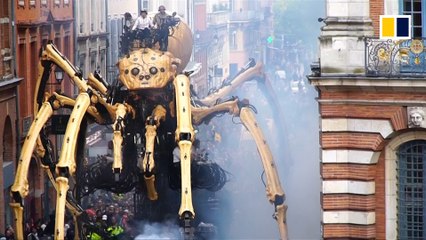 Giant robots in Toulouse