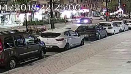 3 kişinin yaralandığı kaza güvenlik kamerasında