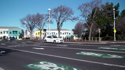 "فيسبوك" تحجب 115 حسابا عشية الانتخابات النصفية الأميركية