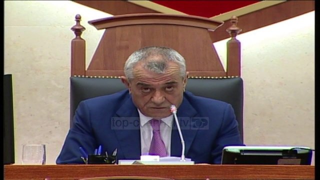 Parlamenti voton me 75 vota pro shkarkimin e Xhafajt - Top Channel Albania - News - Lajme