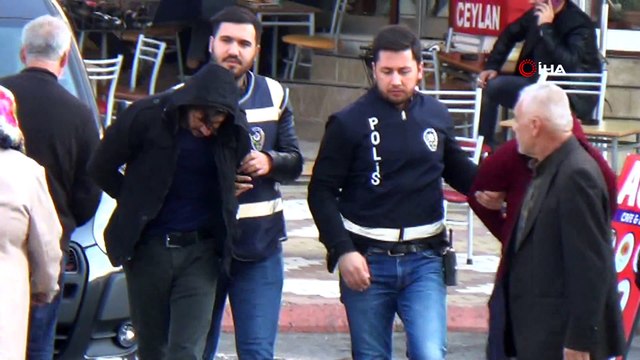Evlerden bakır kazan çalan 2 kişi kaçarken yakalandı