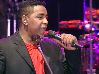 Raça Negra - É O Amor