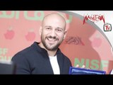 Ahmed Mekky - أحمد مكي يحكي متؤثرا قصة مرضه .. كنت باخد الماء بالخرطوم