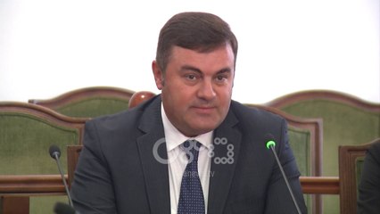 Ora News - Pas dekretimit, Helidon Bendo del i pakënaqur nga "Siguria" me buxhetin për SHISH