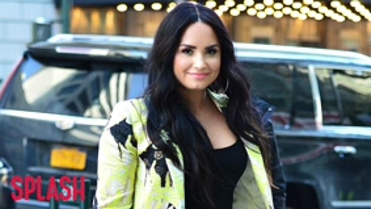 Demi Lovato's friend helping her stay sober