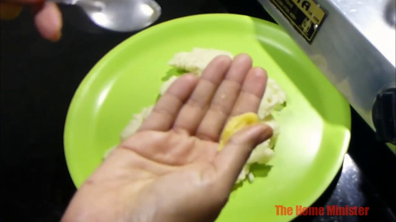 सूजी से बनी इस मिठाई के आगे बाजार की मिठाई भी फीकी लगेगी - सूजी की चमचम मिठाई sooji ki mithai rava - 2019