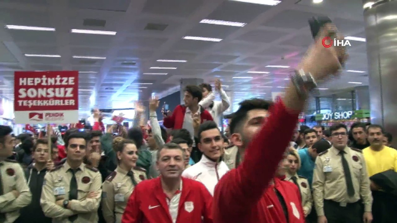 Ampute Milli Takımı'na Coşkulu Karşılama