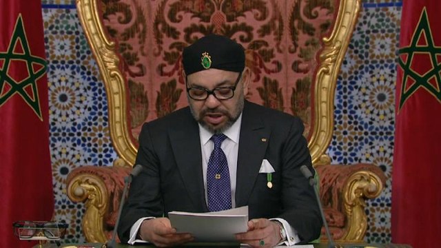 الملك محمد السادس يدعو الجزائر إلى الحوار لحل الخلافات وتجاوز الأزمة السياسية