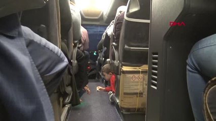 Miniklerin 'koltuk Altı' Oyunlu Yolculuğu