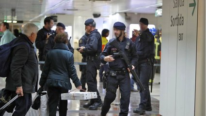 İspanya'da İki Tren İstasyonu El Bombası Şeklindeki Kemer Tokası Nedeniyle Tahliye Edildi
