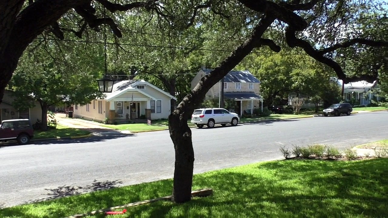 108 West Creek Fredericksburg TX Home for sale