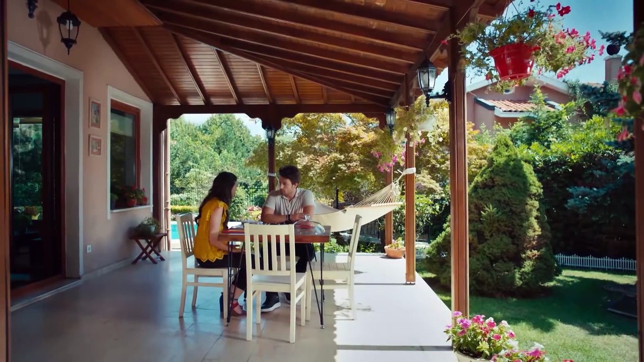 Cenk’e olan Aşkını İtiraf Eden Cansu! - Elimi Bırakma 5.Bölüm