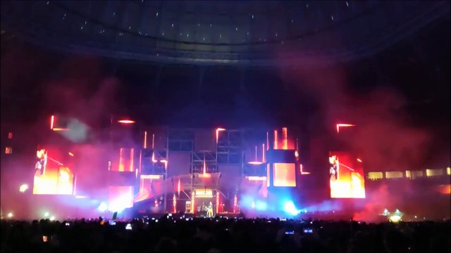 Muse - Dig Down, Estadio San Mames, MTV EMA Awards, Bilbao, Spain 11/3/2018