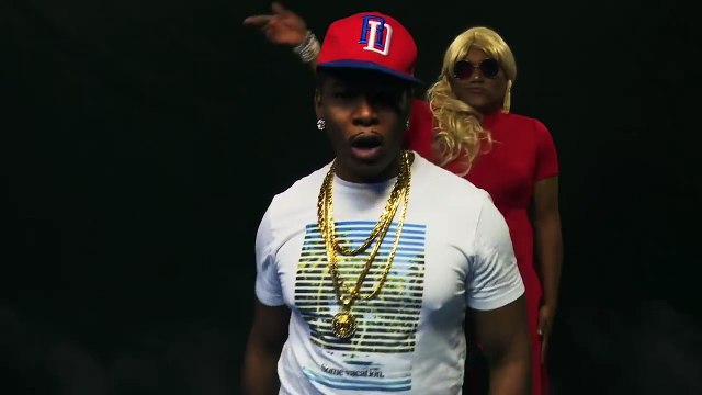 LA INSUPERABLE Y TOXIC CROW ( PAREJAS FAMOSAS ) Raymond y Miguel