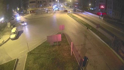 Kütahya Mobese'nin Kaydettiği Drift Yapan Aracın Sürücüsüne 5 Bin Lira Ceza