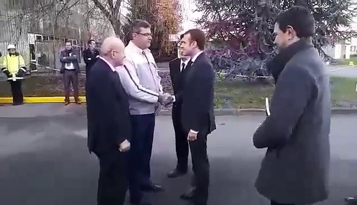 Rebrab accueille Macron sur le site du nouveau projet de Cevital en France