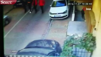 Bahçelievler'de sokak ortasındaki dehşet anları kamerada