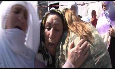 Şehidin halası: Kardeş kardeşi niye vuruyor?