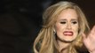 Adele, konser sırasında hayranını azarladı