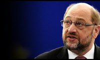 Schulz: Erdoğan Almanya'ya gelirse eleştirilere maruz kalmayı göze almak zorunda