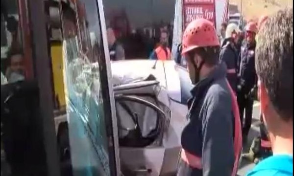 Metrobüs kazasından yeni görüntüler